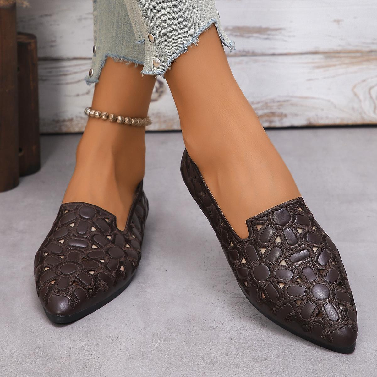 

36-43 Большие женские остроносые туфли 2025 года Новые дышащие туфли с плоским дном и небольшим носком 39 коричневый