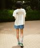 Yunibeoseugameonteu Happy Family Crop T-Shirt_Ivory