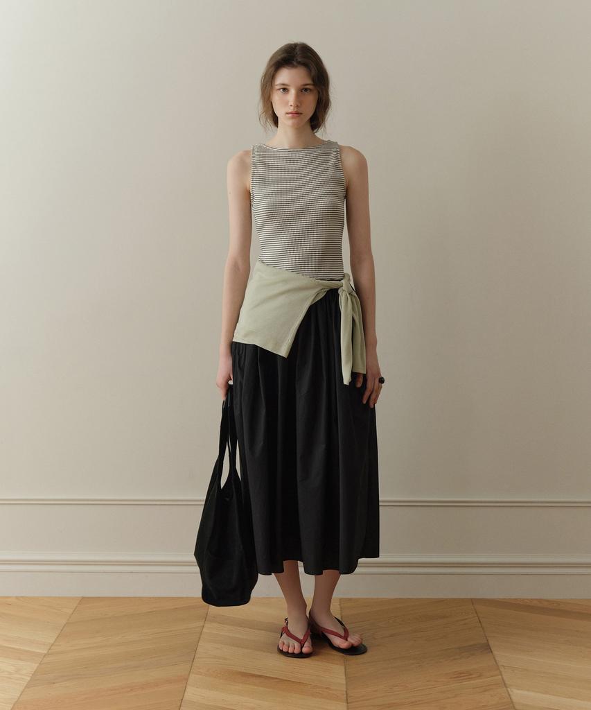Poyueoaijeuonli Tia Shirring Maxi Dress (Black Stripe)