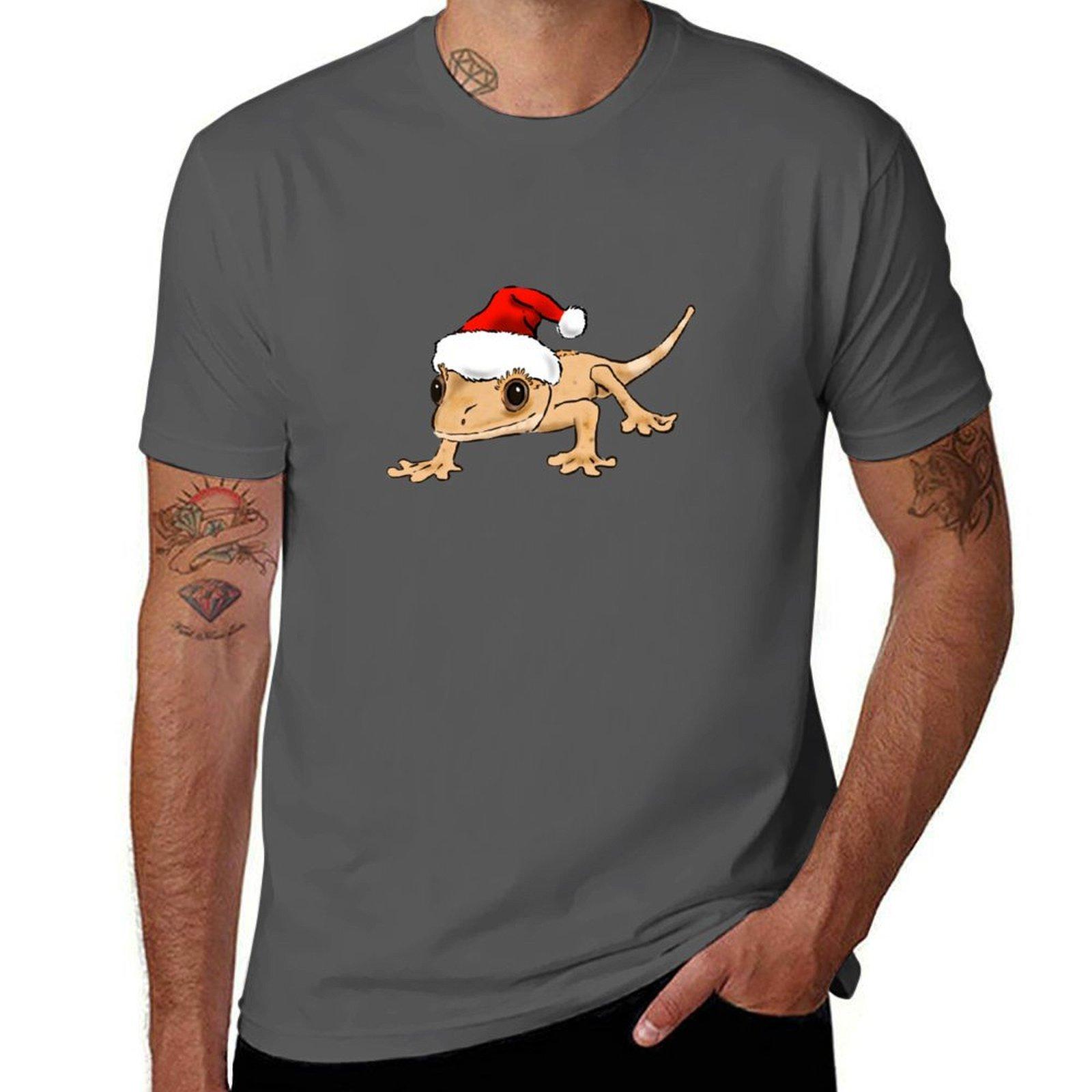 Santa Crestie, Christmas Crested Gecko, Holiday Gecko, Santa Lizard T-Shirt man graphic t shirt man t shirt luxury T-Shirt 4XL