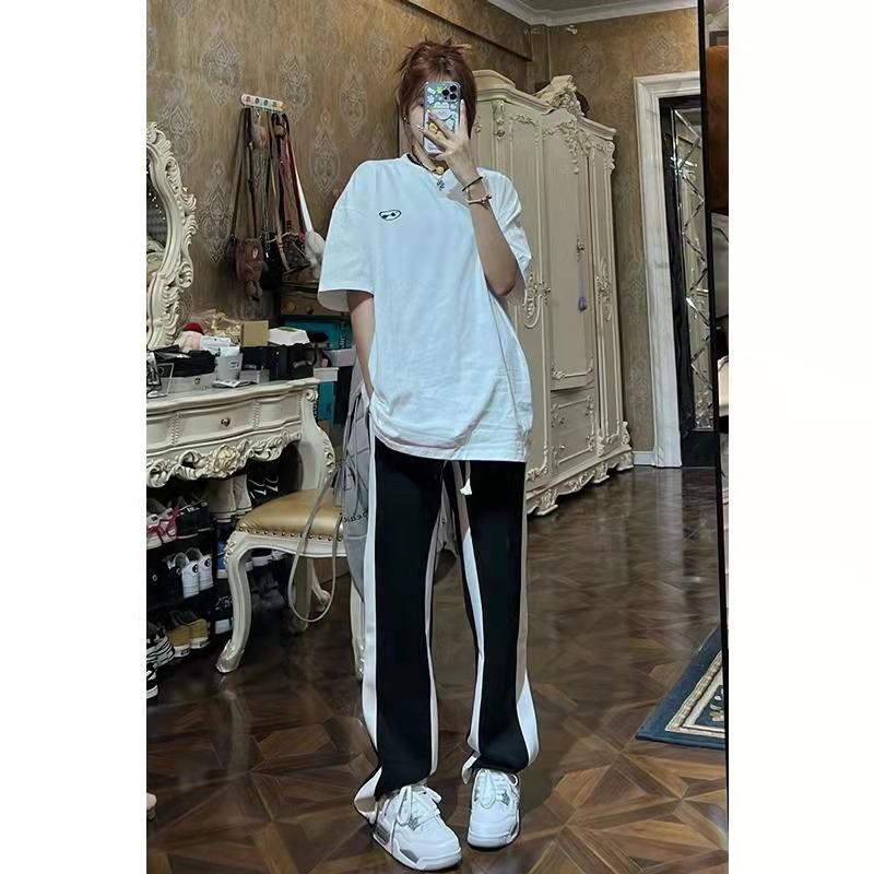 Black & White Side Stripe Wide-Leg Pants - Loose, Casual, Drape Floor-Length, Straight-Leg Sweatpants for Summer