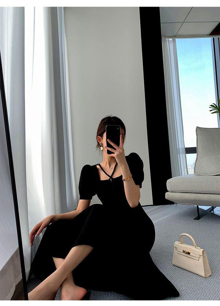 Hepburn Style Waist-Cinched Little Black Dress - Women's 2025 Summer Collection