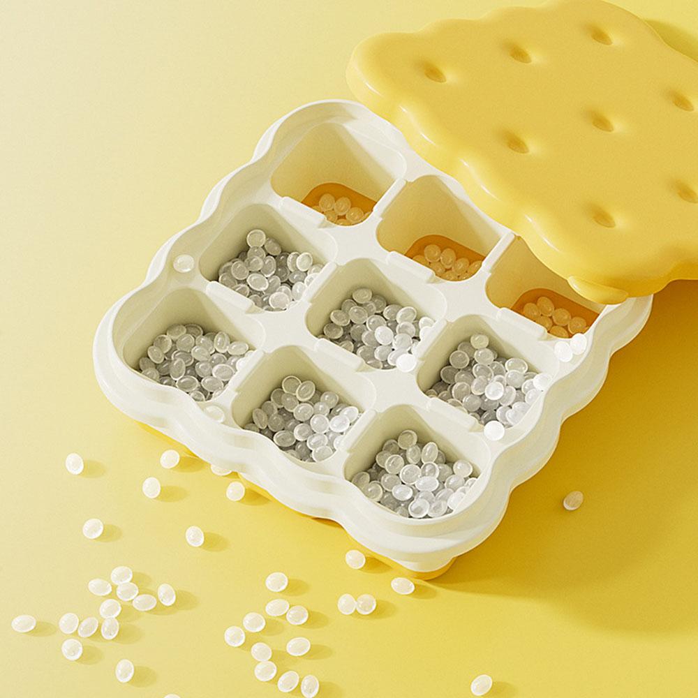 Cartoon Biscuit Style 9-grid Ice Cube Mold, Food-grade Silicone Ice Tray with Lid for Baby Food and Ice Making