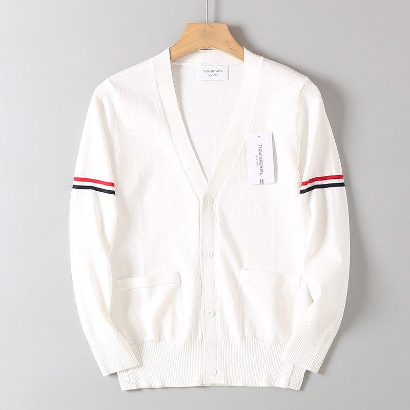 Trendy Brand Couple Style Four-Stripe V-Neck Knit Sweater with Ribbed Design, Long-Sleeve Base Shirt for Spring and Autumn