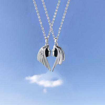 Yousheng 1 Pair Couple Necklaces Wing Shape Magnet Connection Love Symbolization Demon Angel Matching Necklace Valentines Day Gift Pendant Necklace