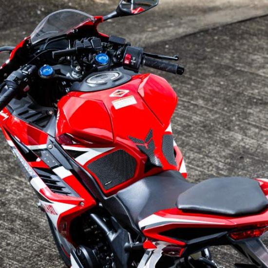 TEOGONIA GOLEM CONVEX TANKPAD CBR250RR Tank (Convex Pad)
