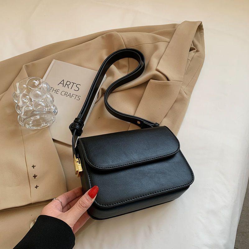 Premium Small Bag New Versatile Retro Small Square Bag Autumn and Winter Simple and Fashionable Shoulder Messenger Bag