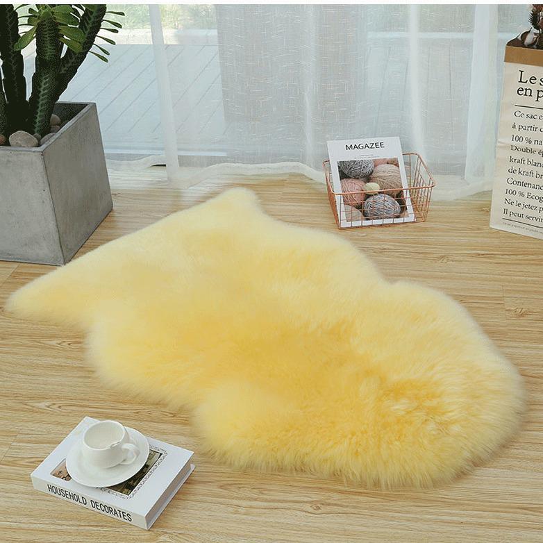 Modern Plush Sheepskin Carpet for Living Room and Sofa Cushion