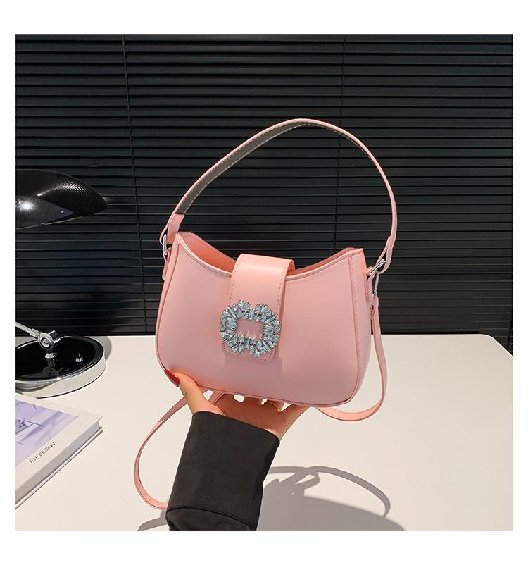 

Трендовая минималистичная сумка кроссбоди большой вместимости на лето 2024 года розовый