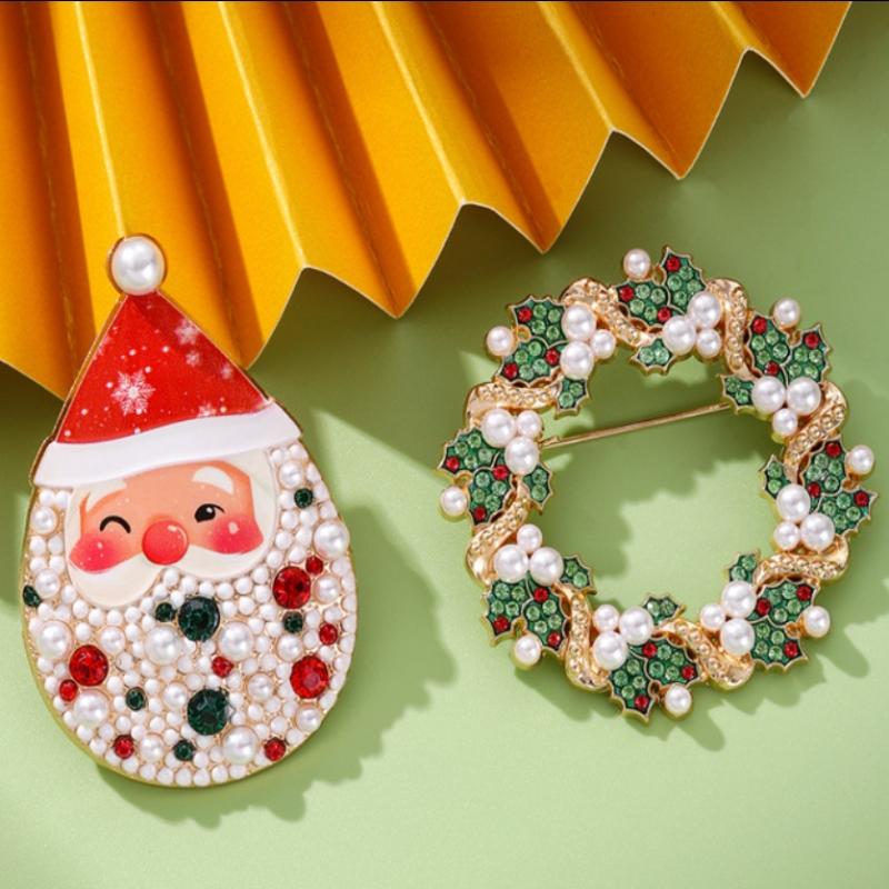 Fashion Luxury Floral Wreath Christmas Series Brooches Women Shirt Coat Accessories Gifts