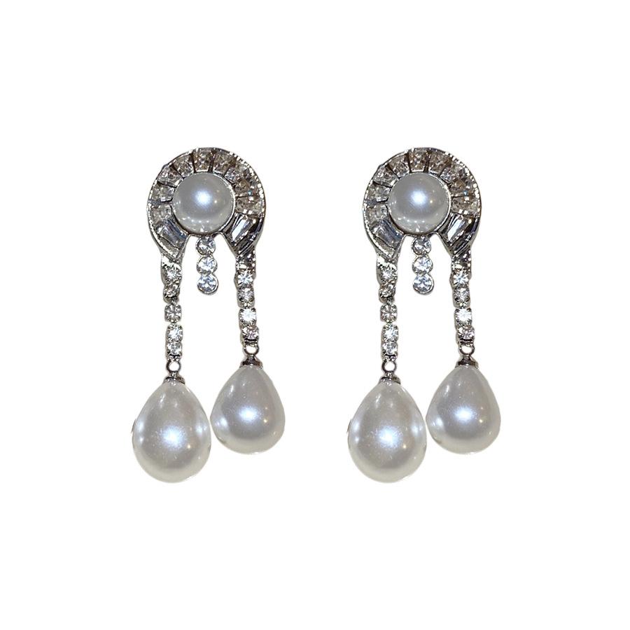 Silver Needle Diamond Geometric Pearl Water Drop Earrings Retro Elegant Court Style Stud Earrings Light Luxury Premium Earrings