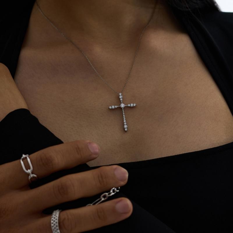 Miss Green Cross Bold Necklace