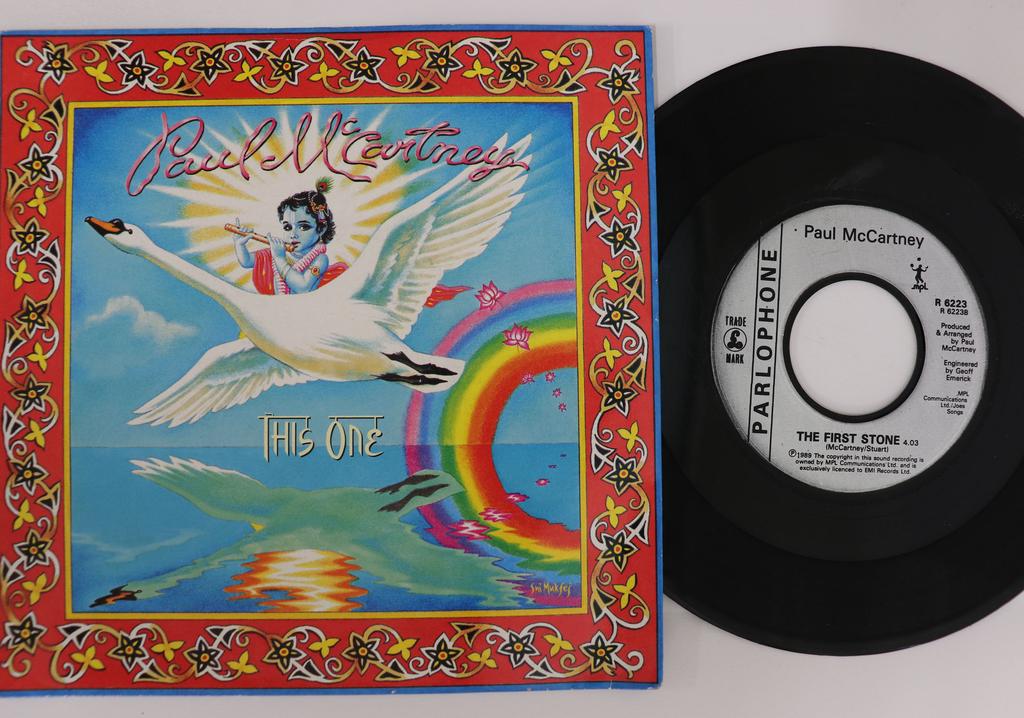 7inch Record PAUL MCCARTNEY - This One / First Stone R6223 PARLOPHONE 1989 UK Rock Used
