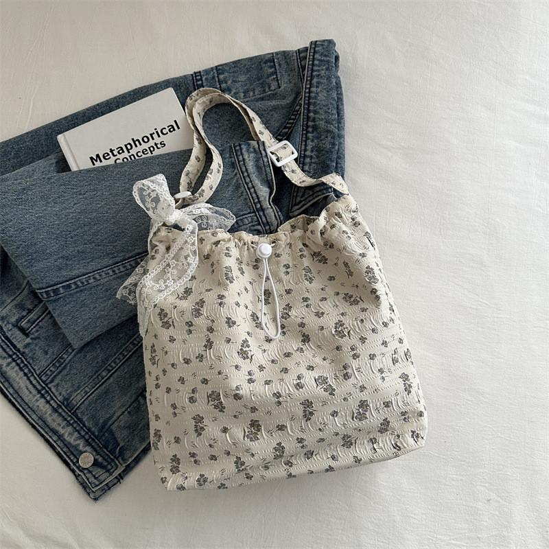 Stylish Korean-inspired Floral Sling Bag With Spacious Design For Everyday Use