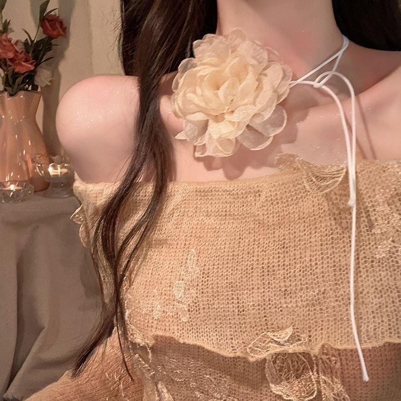 Lolita Camellia Choker Necklace for Women - Dark Clavicle Chain, Maid Style Neckband Collar