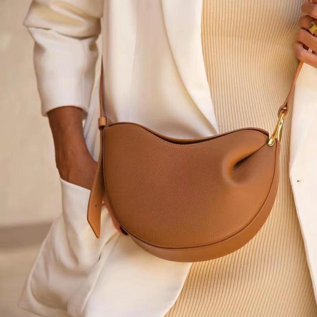 Tonca Genuine Leather Saddle Bag: Crossbody Underarm Design for Women