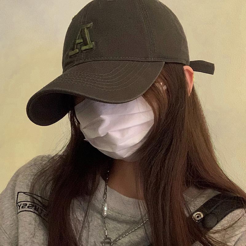 

American retro letter baseball cap for women, with an enlarged and deep design, wide brim, versatile, suitable for large head sizes, makes the face Adjustable