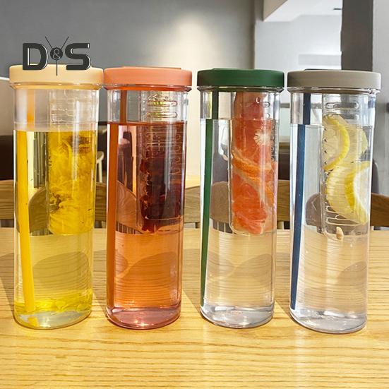 700 ml Strohhalmbecher mit faltbarem Strohhalm, eingebautem Filter, Teebehälter, leicht zu reinigen, vielseitiger Trinkhalmbecher