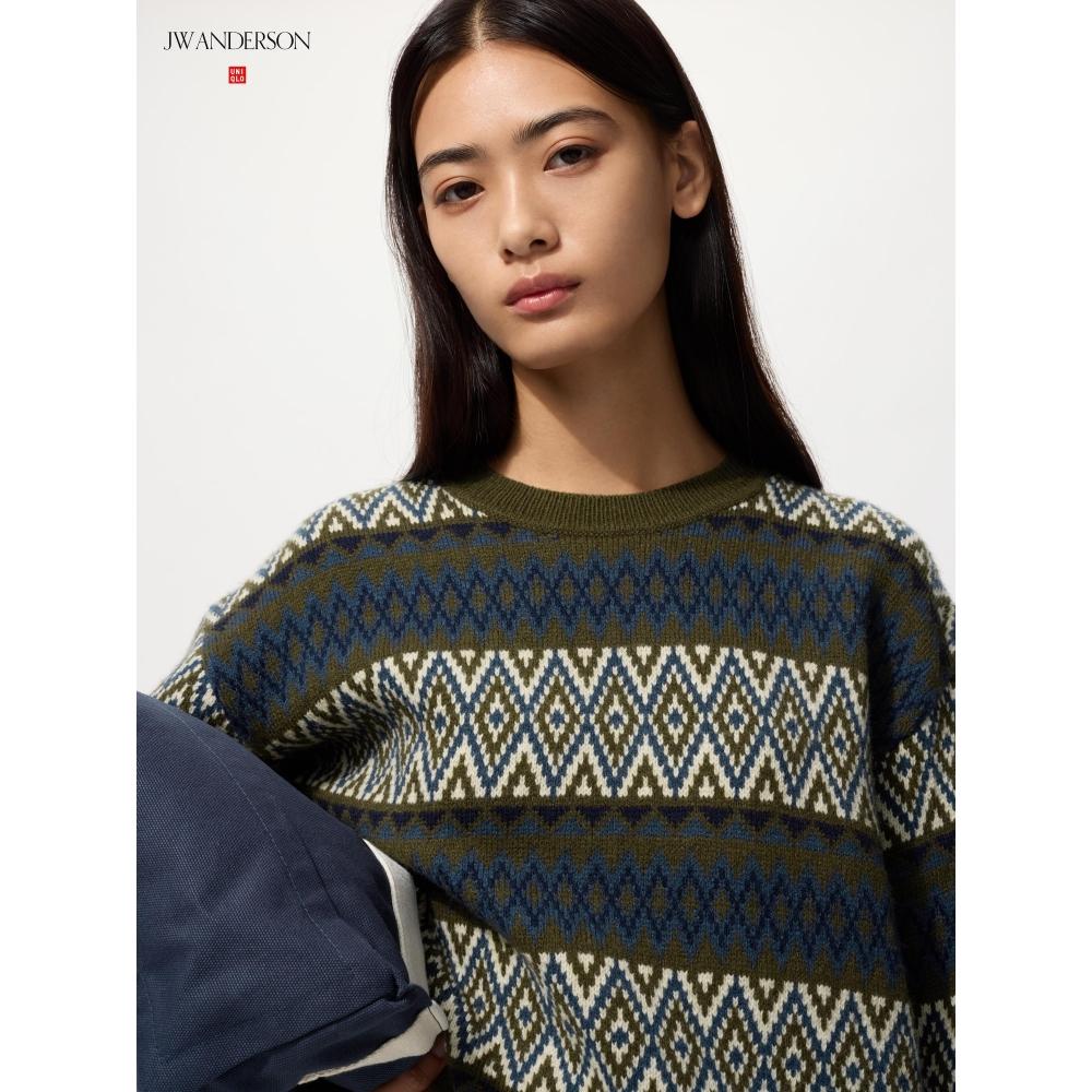 Uniqlo Fair Eye Crewneck Sweater