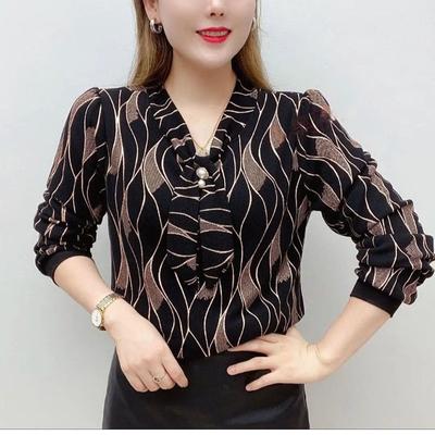 Blusa de Primavera para Mães de Meia-idade para Mulheres Nova Camiseta de Tamanho Grande para Mulheres de Meia-idade e Idosas Camisa Básica de Primavera e Outono