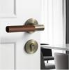 Cerradura de Puerta Ergonómica con Textura de Madera de Nogal Construcción de Aleación de Zinc Manija Silenciosa para Puertas Interiores Nuevo Estilo Chino