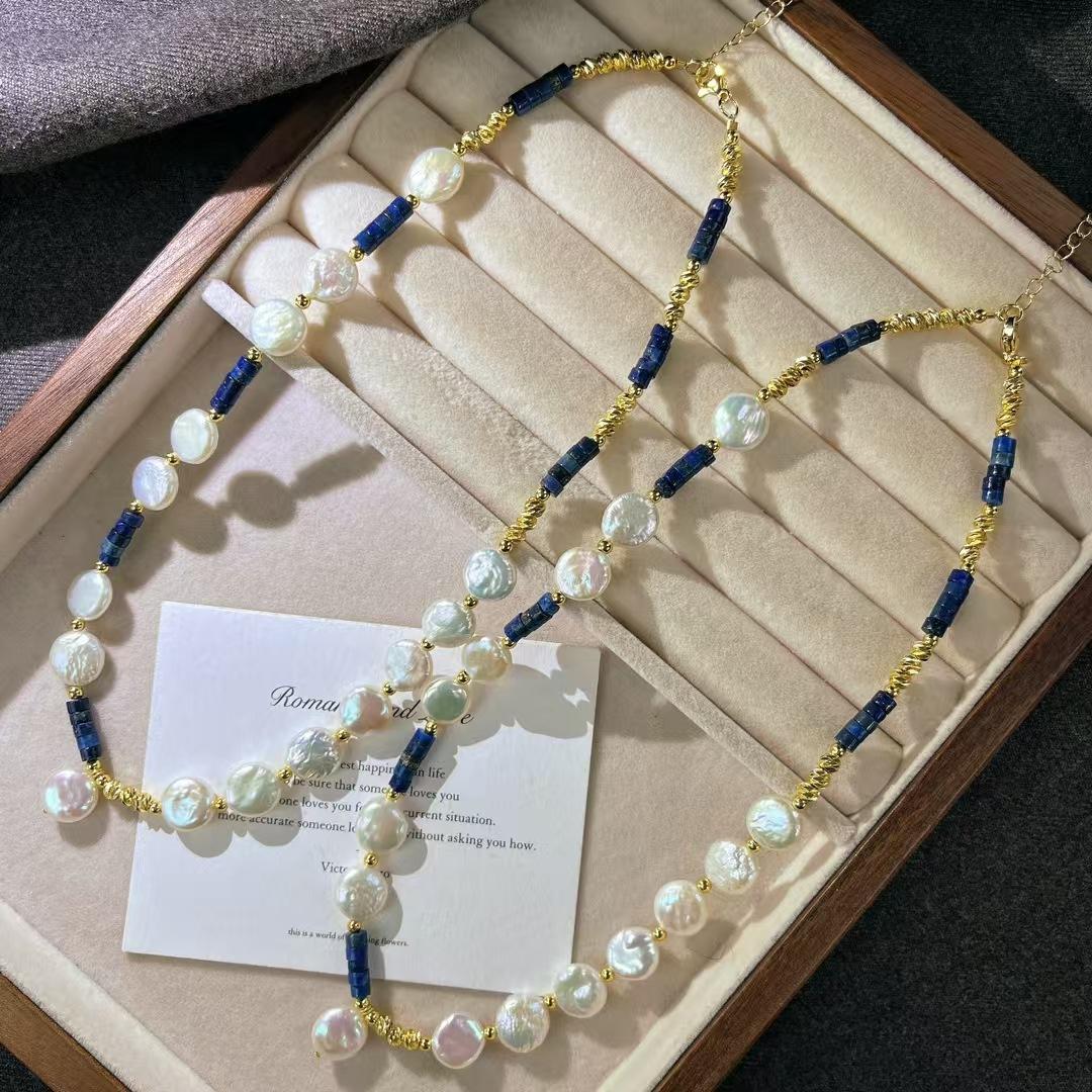 

Vintage Strong Light High Quality Natural Baroque Pearl Blue Quartzite Necklace Collarbone Chain Autumn And Winter