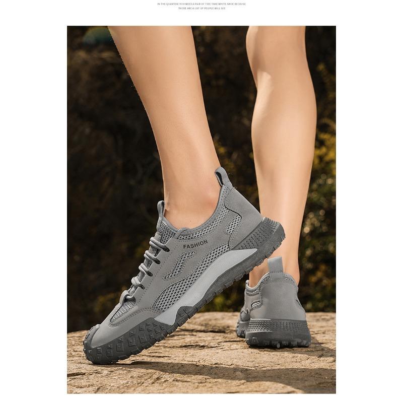 Men's Summer Breathable Mesh Outdoor Hollow Sports Shoes, Wear-Resistant Fashionable Casual Footwear.