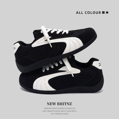 Nuove scarpe da ginnastica retrò primaverili, versatili, suola piatta, piccole bianche, scarpe stile Forrest Gump, scarpe sportive leggere, scarpe casual per coppie
