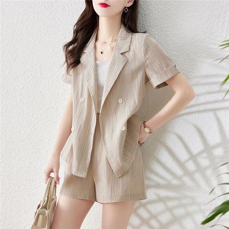 Women's 2025 Summer Loose Short-Sleeve Blazer & Wide-Leg Shorts Two-Piece Set