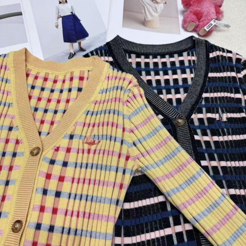 2026 Spring Slim-Fit Plaid Stripe Knit Cardigan