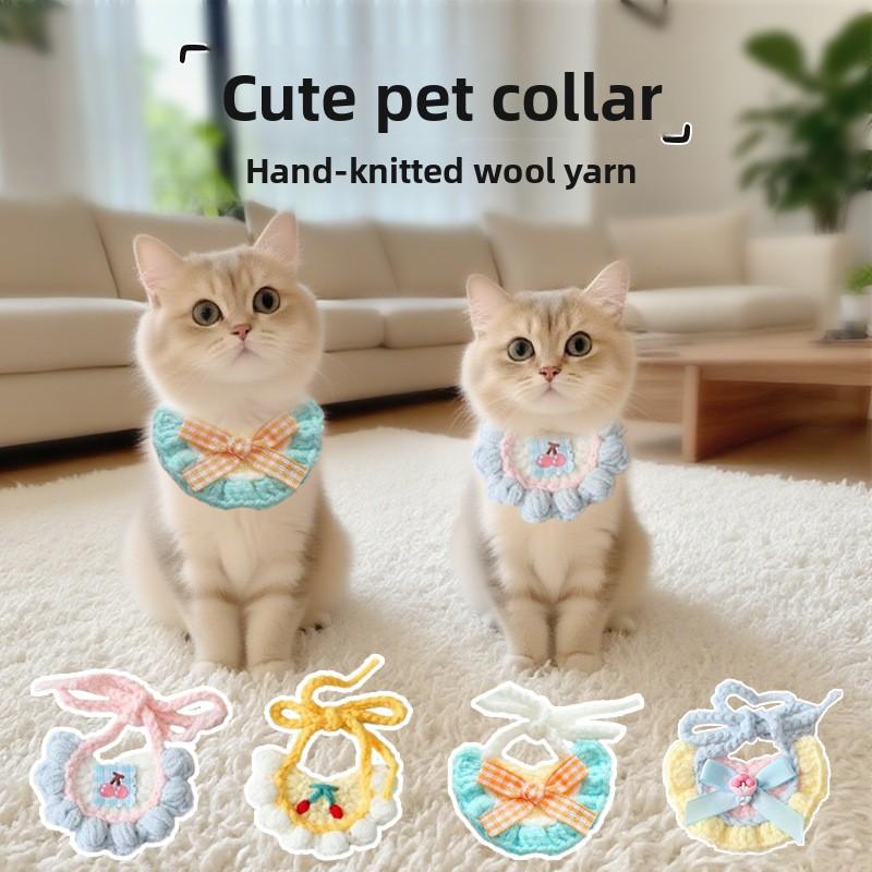 Pet Wet Towel with Cartoonish Cute Cat Pattern, Knitted Collar for Dogs, Dog Bib Wet Towel, Adjustable Loose Fit