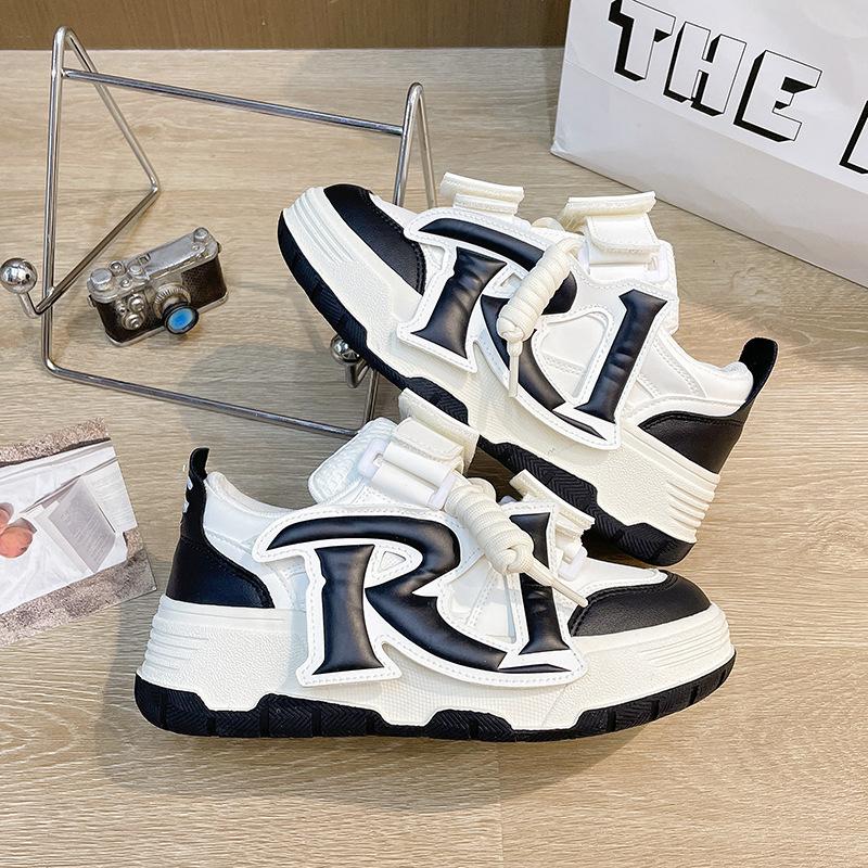 

Pink platform bread shoes women s 2025 spring and summer new chic niche design high street student casual sports shoes 35