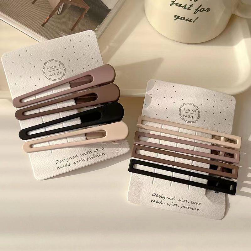 Large Milk Coffee Duckbill Clip for Bangs and Side Hair – Trendy Hair Accessory