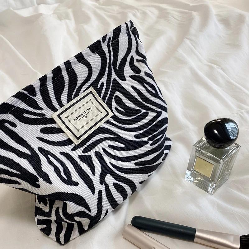 Flower Women's Makeup Bags Travel Toiletries Wash Bags Large Beauty Cosmetic Bag Multifunction Canvas Handbags Storage Organizer
