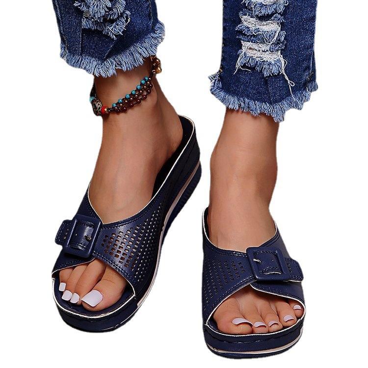 2025 Foreign Trade Large Size Cool Slippers Women's New European and American Casual Hollow Buckle Wedge Slippers Open-toed Sandals