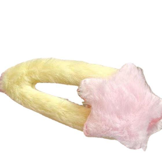 Korean Style Fluffy Five-Pointed Star Hairpin - Cute Autumn/Winter Clip for Gentle & Girly Hairstyles