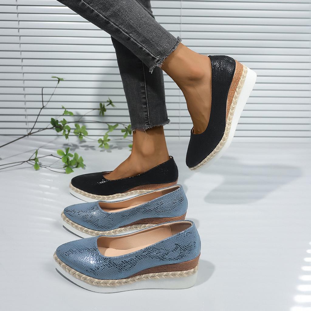 Stylish Women's Slip-on Platform Shoes With Breathable Snake Pattern Design For All Seasons
