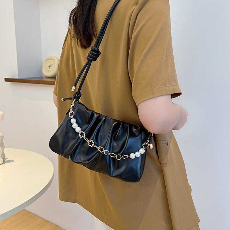 Fashionable Medium Soft Pu Leather Small Square Handbag For Everyday Casual Street Style