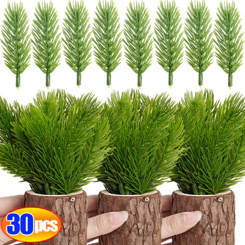 10/30 piezas de agujas de pino verdes navideñas, ramas de flores artificiales, plantas falsas para árbol de Navidad, adorno para el hogar, corona DIY, decoración de regalo