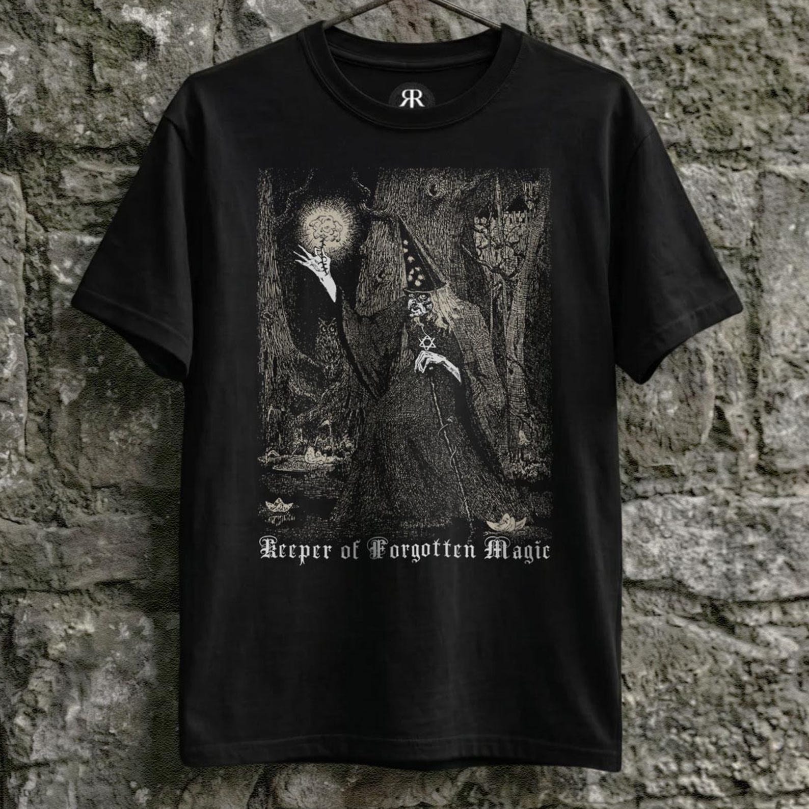 Keeper of Forgotten Magic Shirt - Wizard, Dark Fantasy, Sorcerer Graphic Tee M
