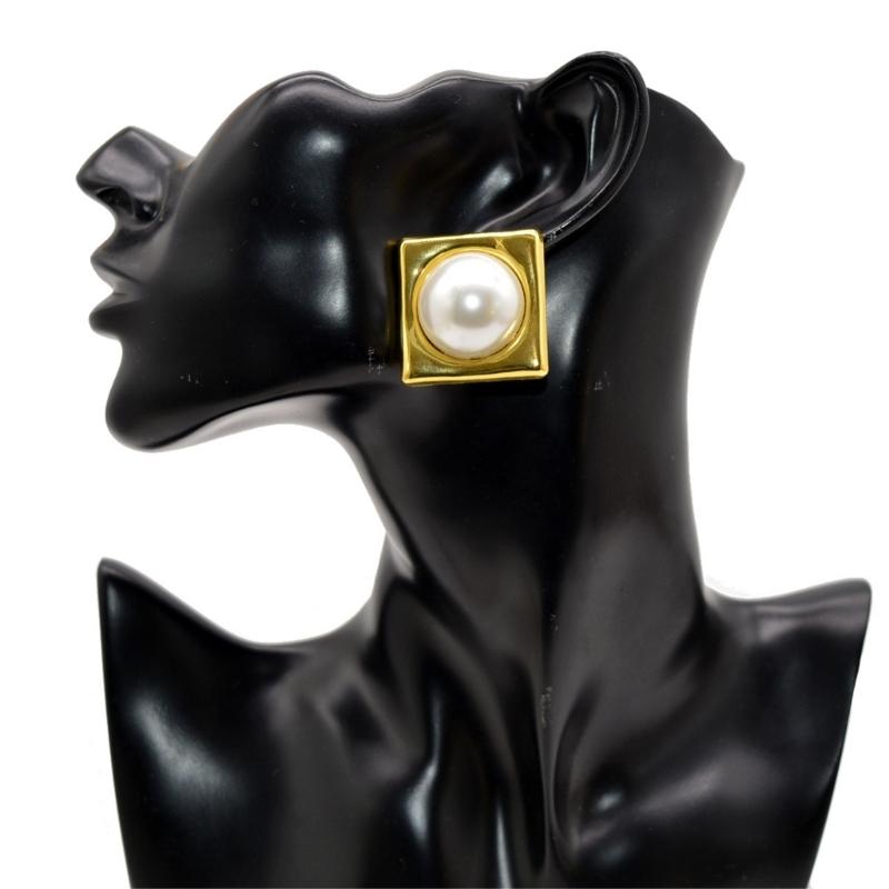 Vintage Geometrické Čtvercové Perlové Náušnice pro Ženy Retro Designy Přenosné a Pohodlné na Párty nebo pro Každodenní Nošení