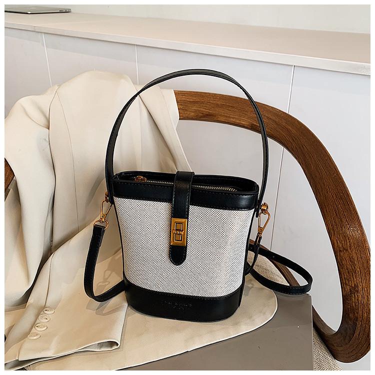 IELGY Contrast Color Niche Messenger Bag Casual Portable Bucket Bag