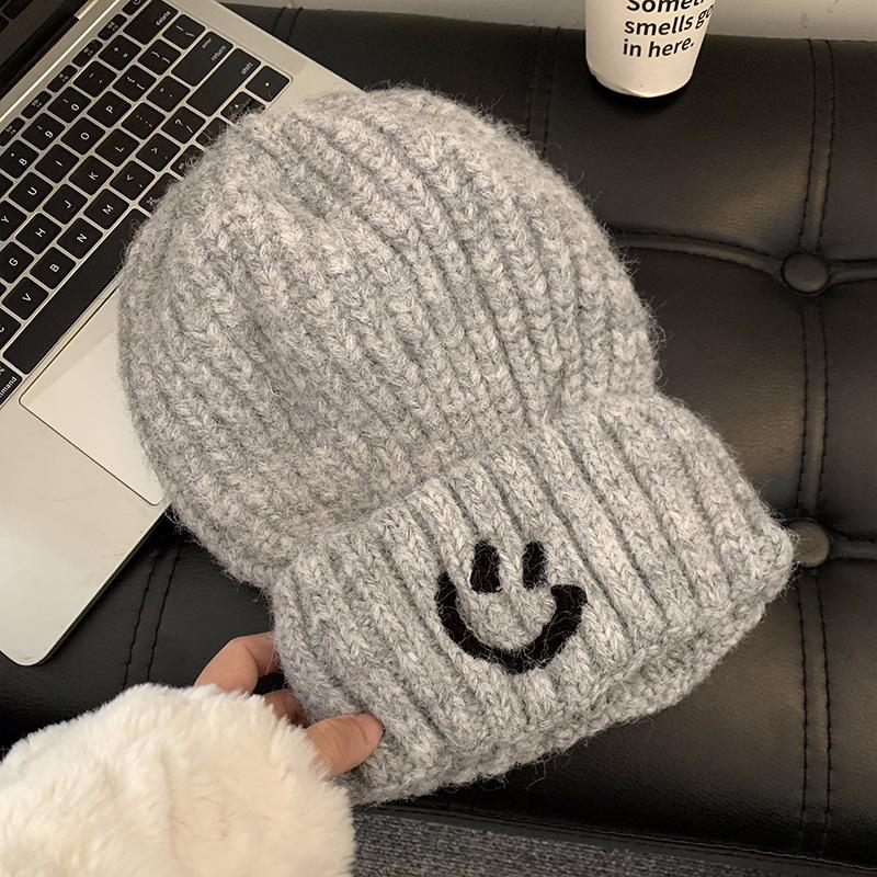 Korean Style Small Smiling Face Pile Hat Knitted Woolen Hat for Women Autumn and Winter New Hat