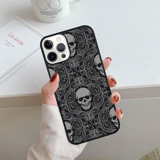 Skulls Bones Skeleton Phone Case For iPhone 17 Air 13 12 14 15 16 Cover For Apple 14 15 16 Pro Max Plus Coque