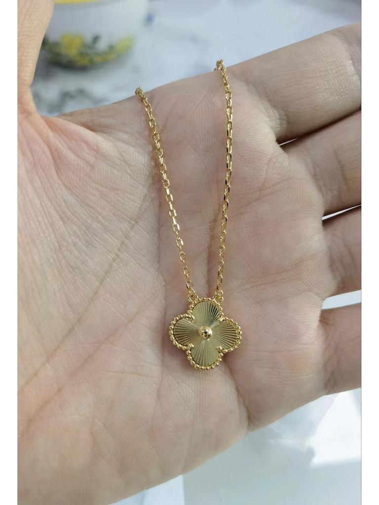 Halskette mit vierblättrigem Kleeblatt, 18 Karat vergoldet, mit Anhänger aus rosenrotem Chalcedon, Achat und weißem Muschelkern für Damen