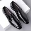 Fashion Spring Autumn New Designer Leather Shoes for Men Solid Color Fashion Casual Dress Shoes Male Big Size Soft Sole Loafers Man