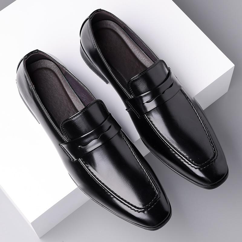 Fashion Spring Autumn New Designer Leather Shoes for Men Solid Color Fashion Casual Dress Shoes Male Big Size Soft Sole Loafers Man
