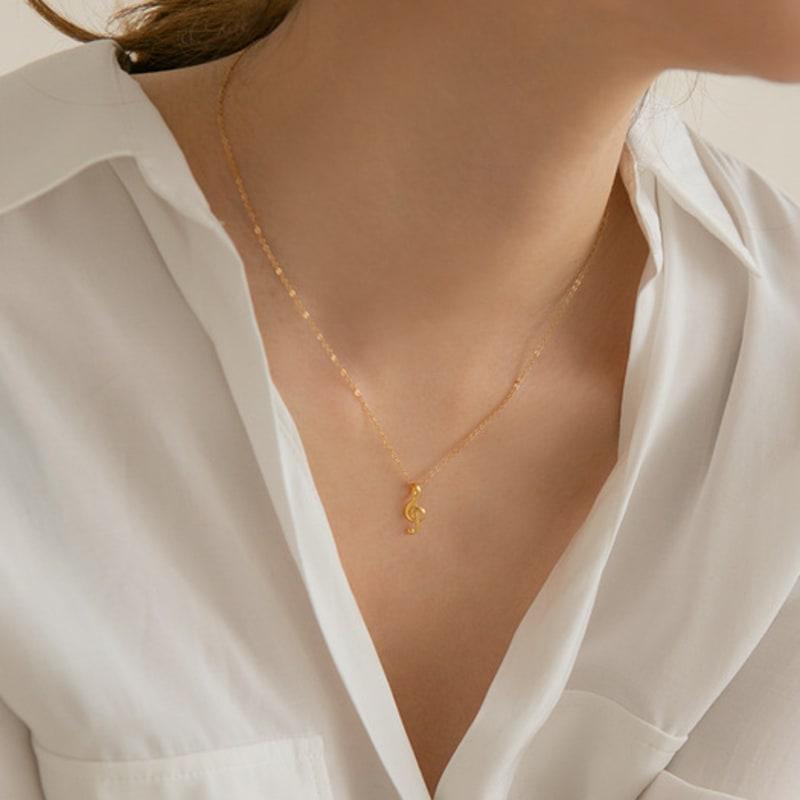 LUNNE 14k Zlato Náhrdelník s přívěskem hudební noty (Zlato plněné) #GFN21