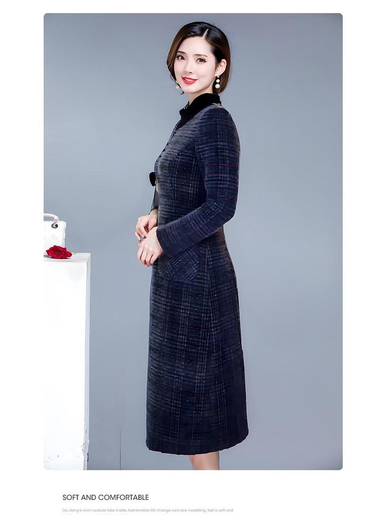 2025 Elegant Winter Plaid Dress for Plus-Size Mature Women: Slimming, Thickened Design