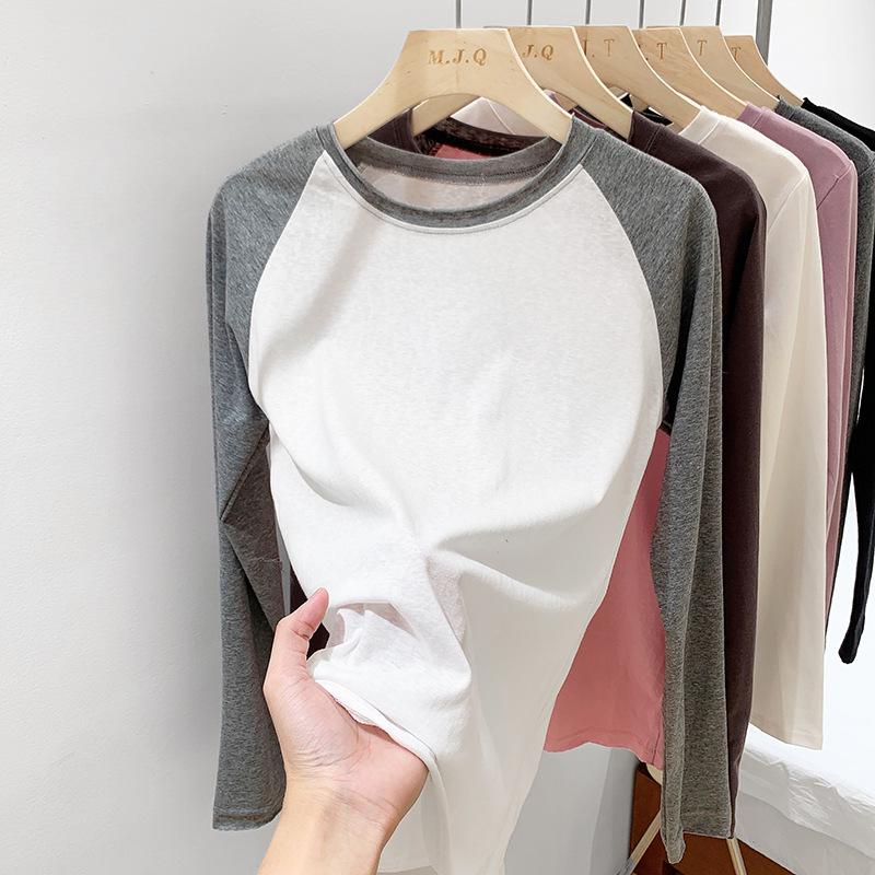 

Женский контрастный облегающий топ с длинными рукавами - весна/осень 2022 г. Medium белый